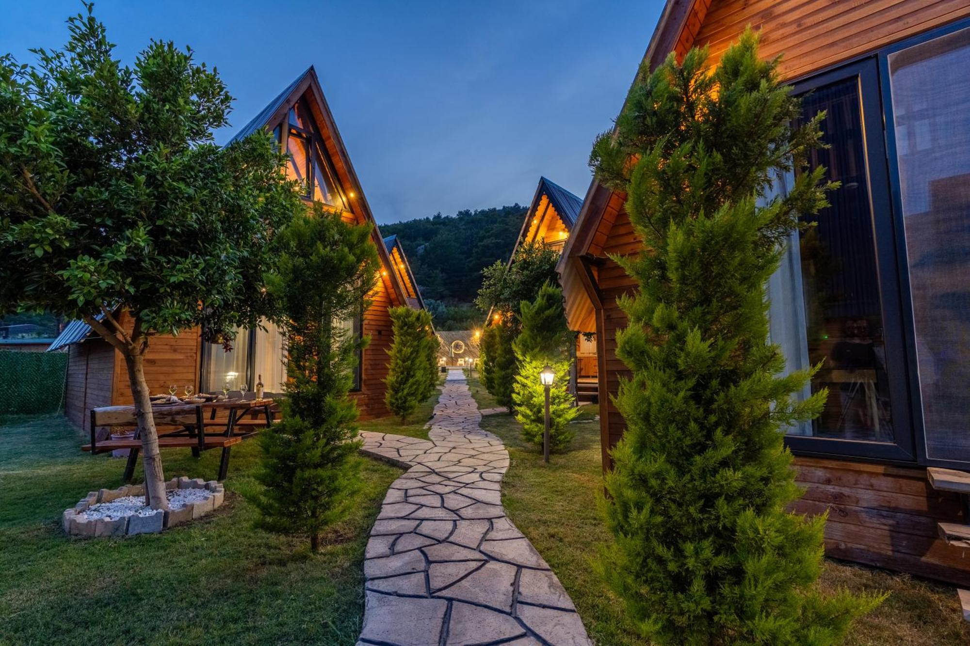 Karaoez Sapphire Bungalows Kumluca 外观 照片