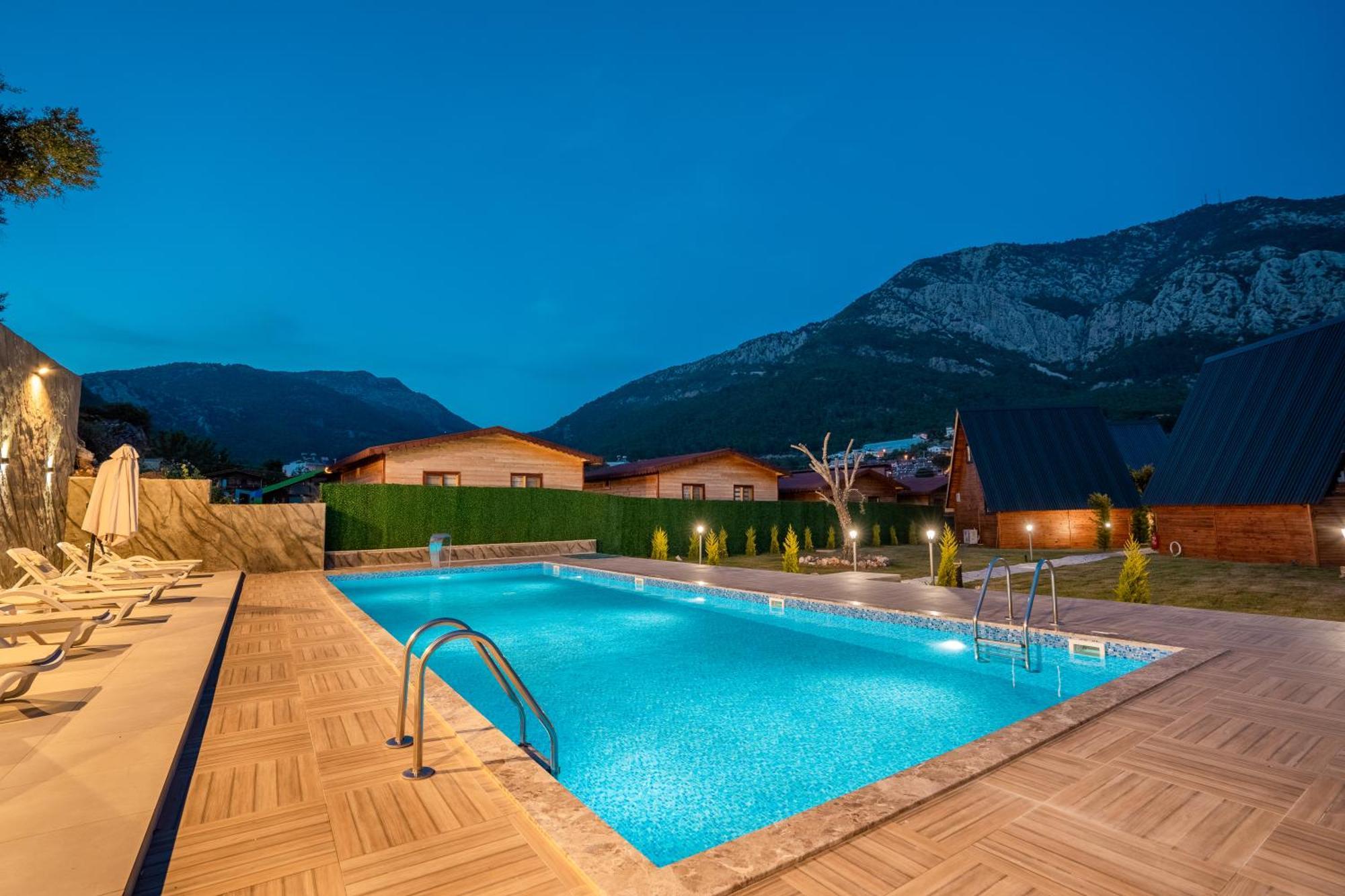 Karaoez Sapphire Bungalows Kumluca 外观 照片