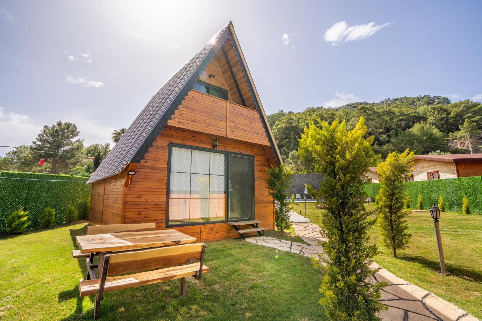 Karaoez Sapphire Bungalows Kumluca 外观 照片