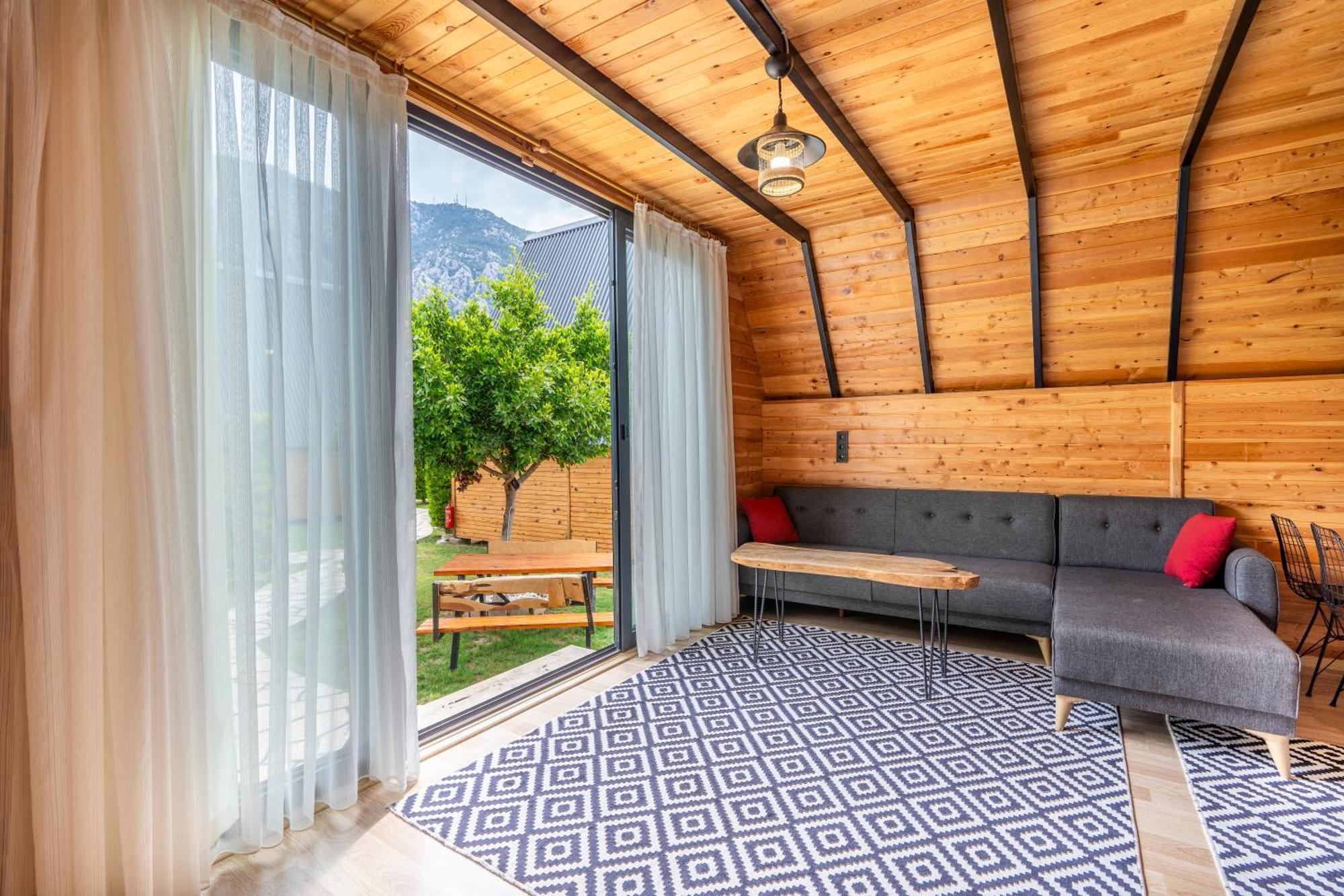 Karaoez Sapphire Bungalows Kumluca 外观 照片